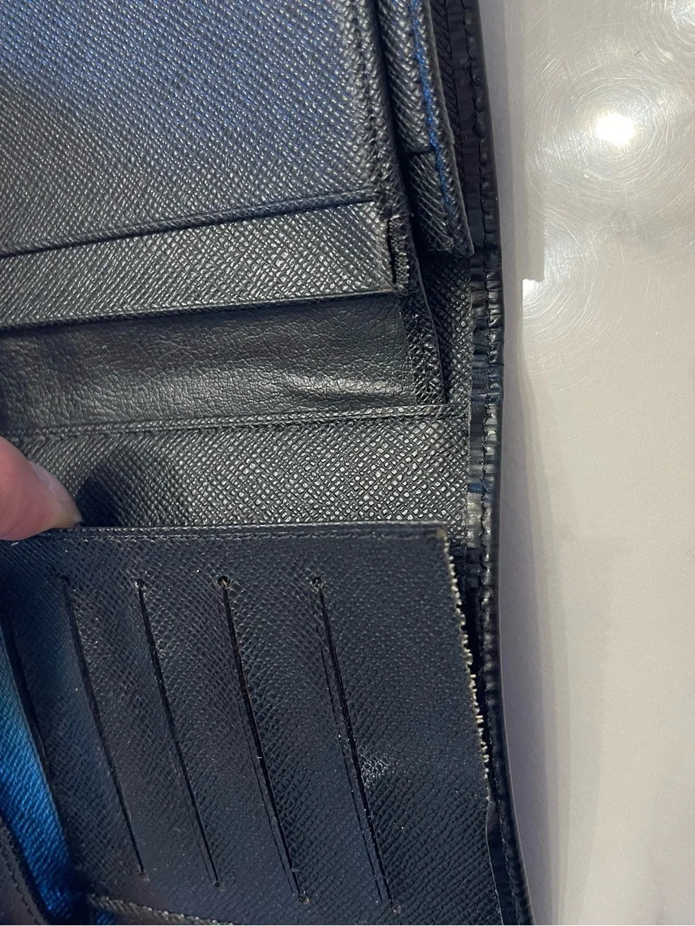 LV Black Textured Leather Wallet - Slim Trifold